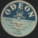 Werner Neumann (Klavier) m. s. Solisten - Schatten-Walzer / Ein leises "Du" ...