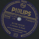 Hotcha Mundharmonika-Trio mit Rhythmusgruppe - Meet Mister Callaghan / In the Mood