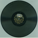 Paul Whiteman and his Orchestra - Santados sobre la tapia...