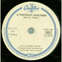 Kovàcs Esztike - A Pancsoló Kisgyerek / Eperfagyi