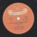 Hula-Hawaiian-Quartett - In einem alten Märchenwald / Roter Mond von Haiti