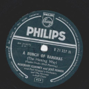 Rosemary Clooney & Jose Ferrer - Ay Ay (Whos the Guy) / A Bunch of Bananas