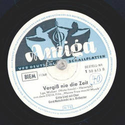 Gitta Lind mit Chor - Du bist so jung / Vergi nie die Zeit