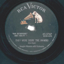 Vaughn Monroe – Mister Sandman / They Were Doin The Mambo