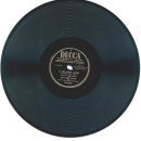 Bing Crosby With Ken Darby Singers – The Christmas Song / O Fir Tree Dark